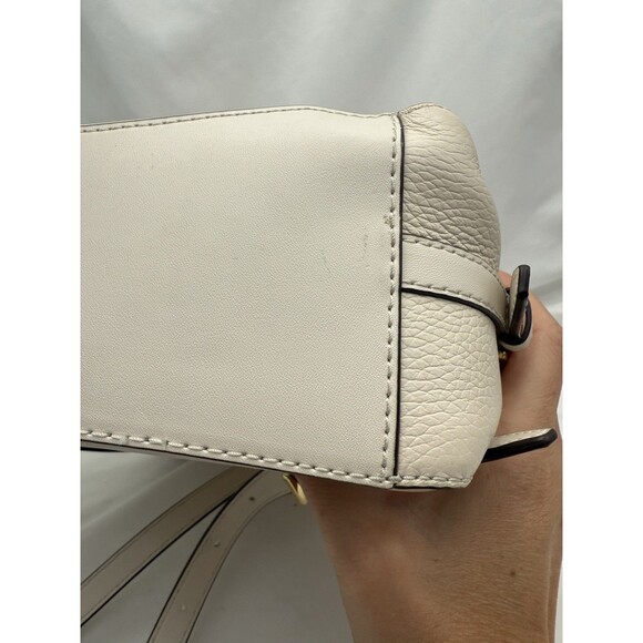 Michael Kors Jaycee Medium Pebbled Leather Backpack Light Cream Flaws - Picture 9 of 16